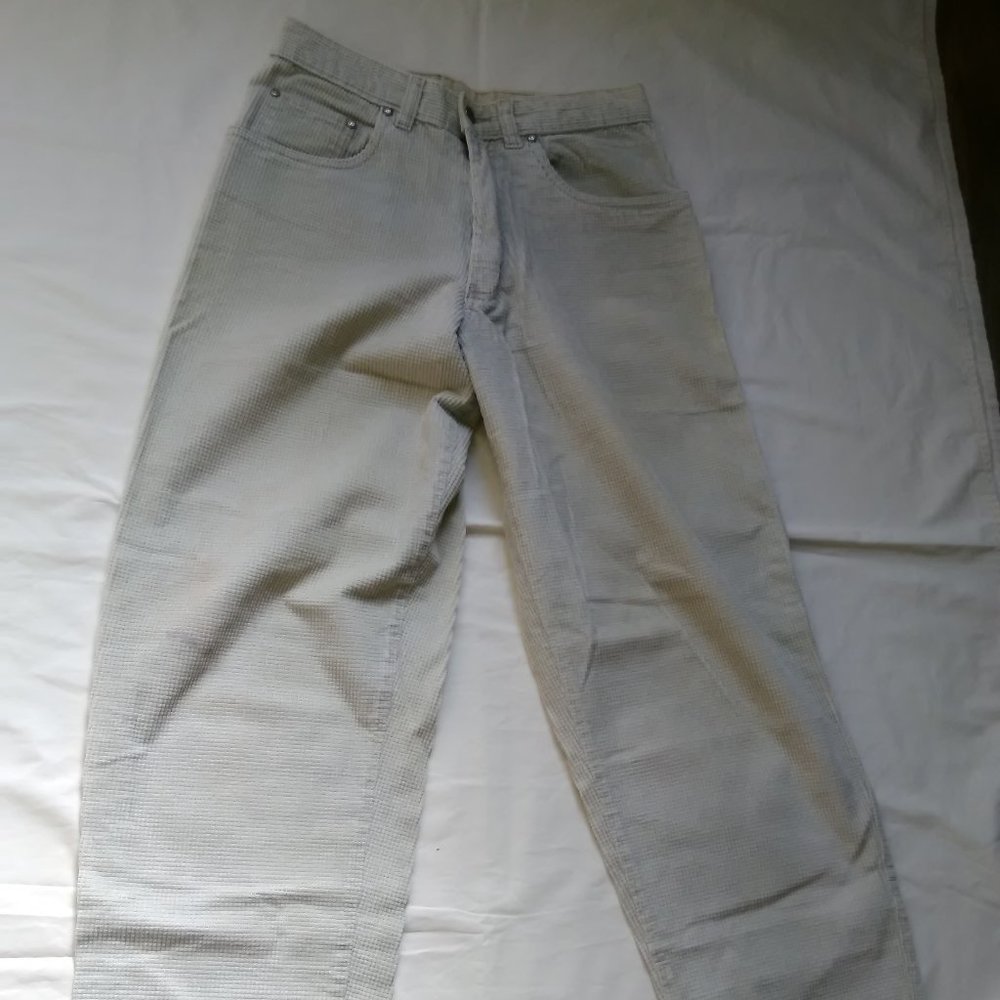 Rip Curl skater corduroy pants 29x31